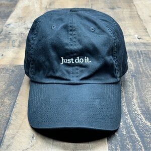 Nike Just Do It Hat Heritage 86 Adjustable Embroidered Cap